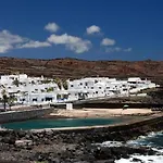 펜션 Casa Riadero By Vulcano Homes Guatiza